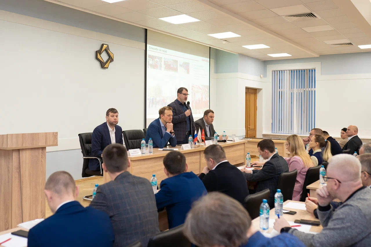 Конференция сервисных центров Петербургского тракторного завода Конференция сервисных центров Петербургского тракторного завода