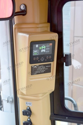 Трактор Кировец К-525