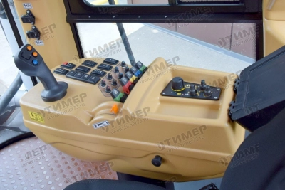 Трактор Кировец К-525