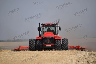 Трактор Кировец К-7М